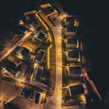 Moon Village Comarnic Sinaia Exterior photo